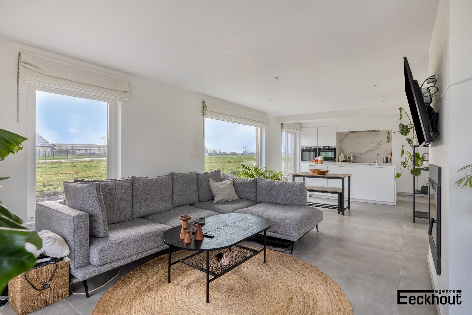 Landelijke woning met garage in Diksmuide, 3 slaapkamers, gerenoveerd in 2023, met 206m² bewoonbare oppervlakte - foto 4