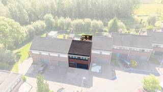 [[ DIT PAND NEEMT DEEL AAN DE ERA OPEN HUIZEN DAG OP 13/6 VAN 13:00 TOT 14:00 ]]Te koop: instapklaar gesloten huis in Lebbeke, gelegen in een rustige...