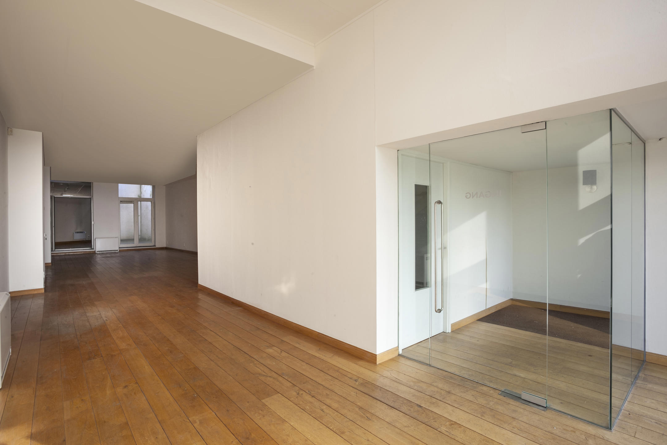 Commercial à vendre à Anvers - photo 1