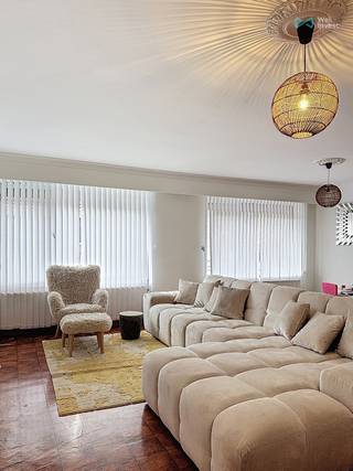 Net gelijkvloersappartement of opbrengsteigendom  met 3 slaapkamers ,autostaanplaats en aparte berging. Op loopafstand van centrum en nabij winkels,scholen en autostrade.
Voor jong &amp; oud, maar vooral voor snelle beslissers! Tel voor info Yannick Martinet 011/76 76 76 
Overheidsdocumenten in aanvraag. 