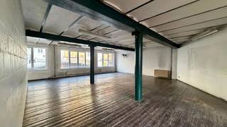 Pop-up ruimte te huur op toplocatie – Antwerpen-Zuid (6 maanden) Bent u op zoek naar een unieke locatie om uw concept tijdelijk tot leven te...