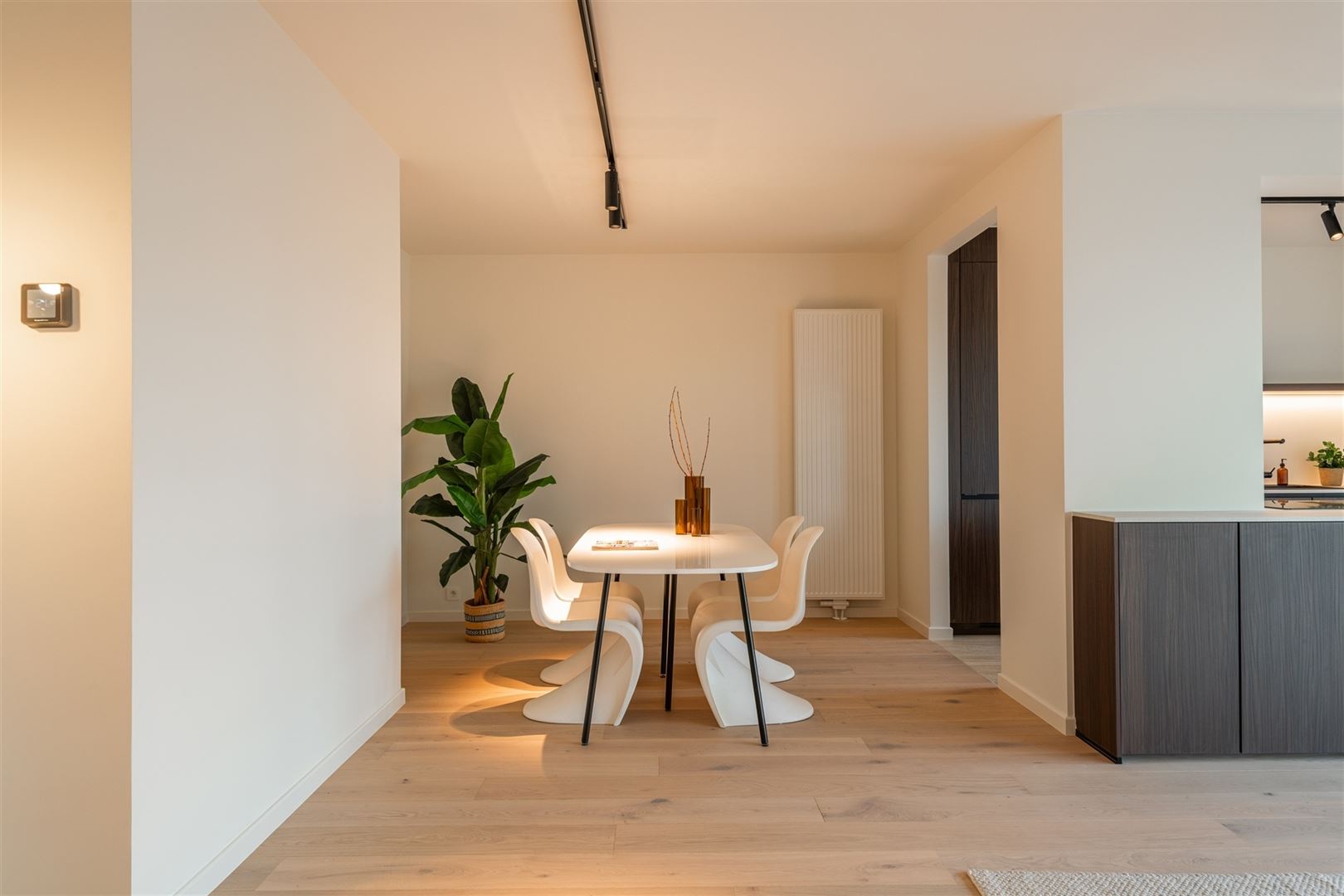 Hoogwaardig gerenoveerd 2 slpk appartement l Fruithoflaan - foto 4