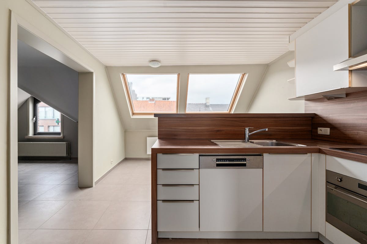 Dakappartement (81m²) met 1 slaapkamer in centrum Roeselare - foto 5