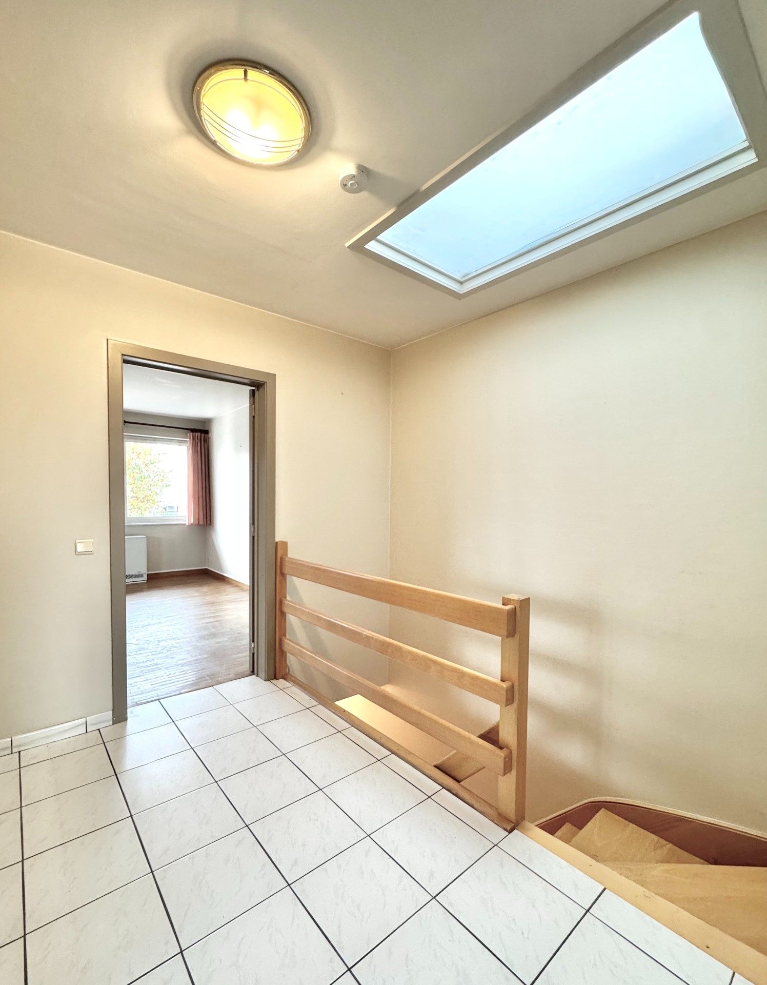 Appartement à louer à Sint-Eloois-Vijve avec 1 chambre - photo 5