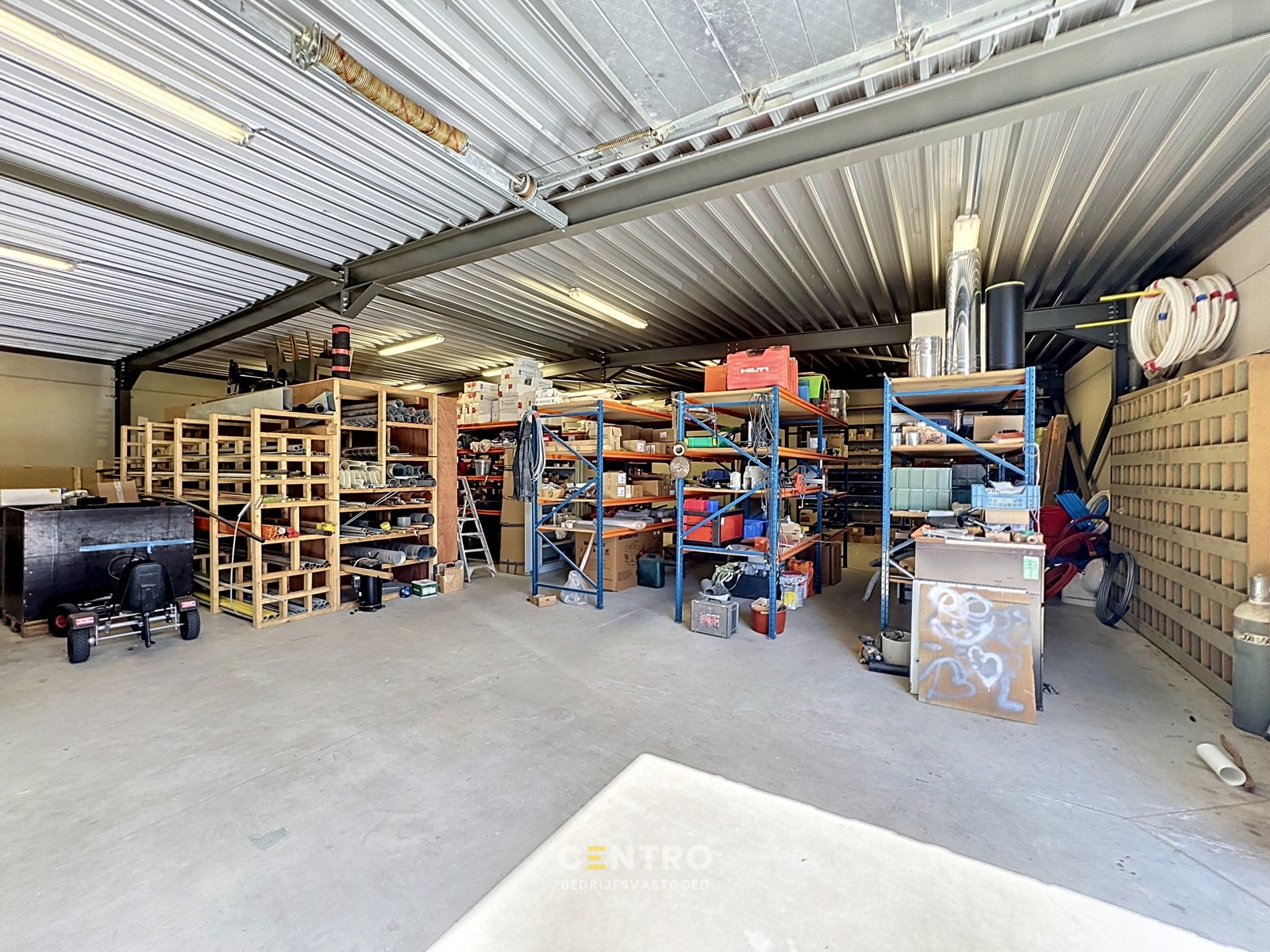 Bedrijfsgebouw met woonst te Wingene! - photo 4