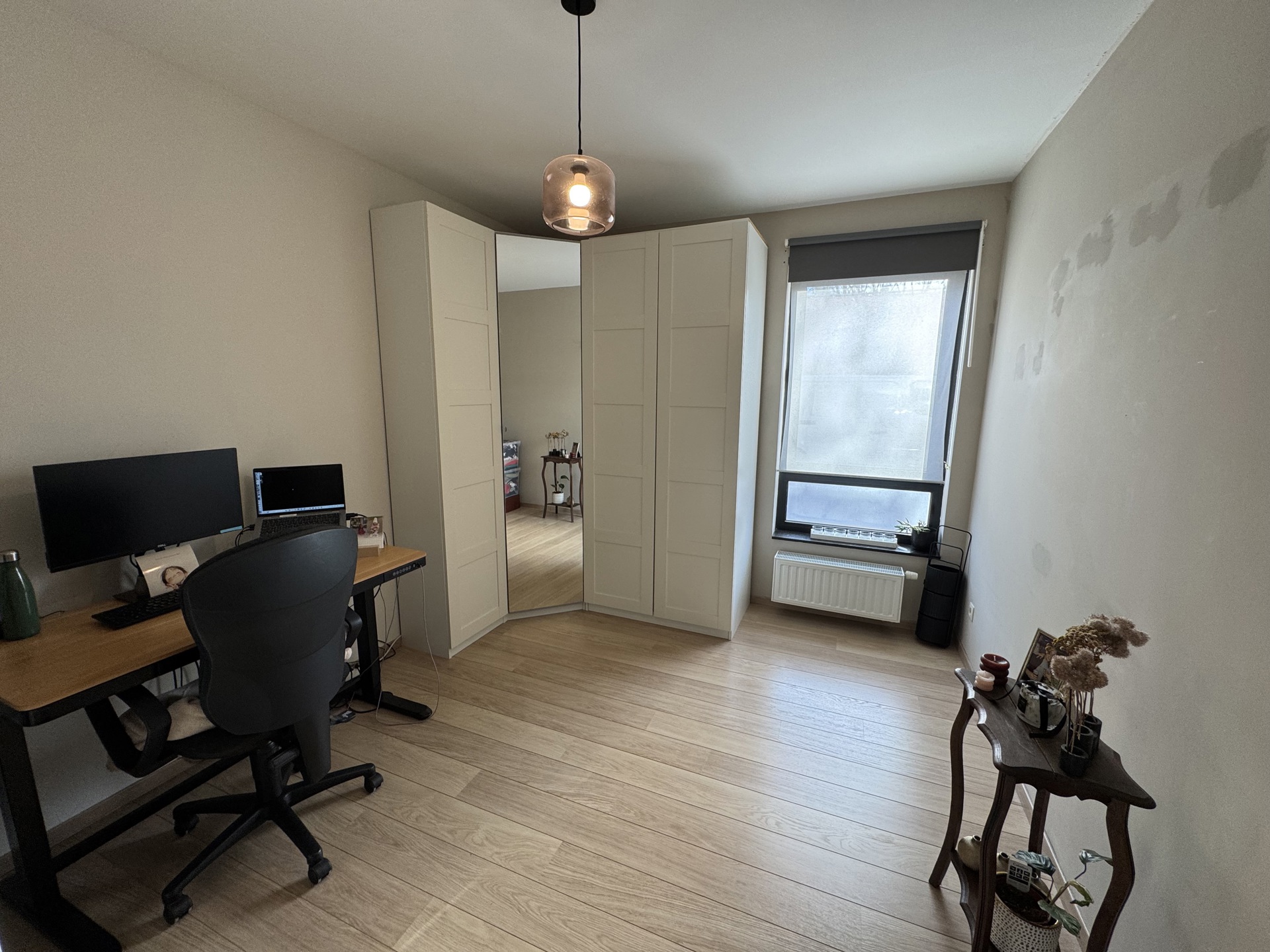 Ruim gelijkvloers 3 slpk appartement met terras en zicht op groen in hartje Bornem - foto 5