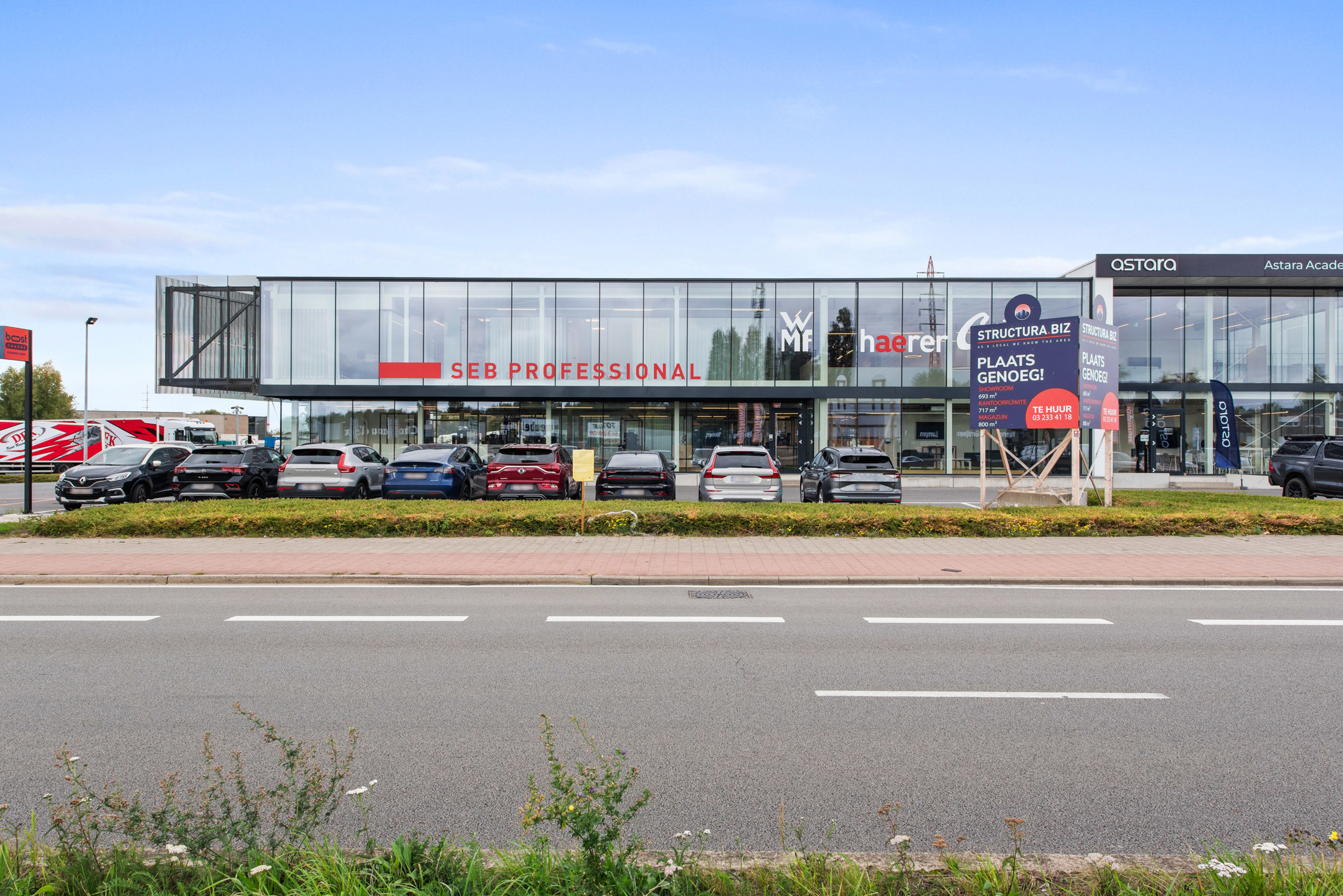 Nieuw modern bedrijfspand op zichtlocatie - foto 1