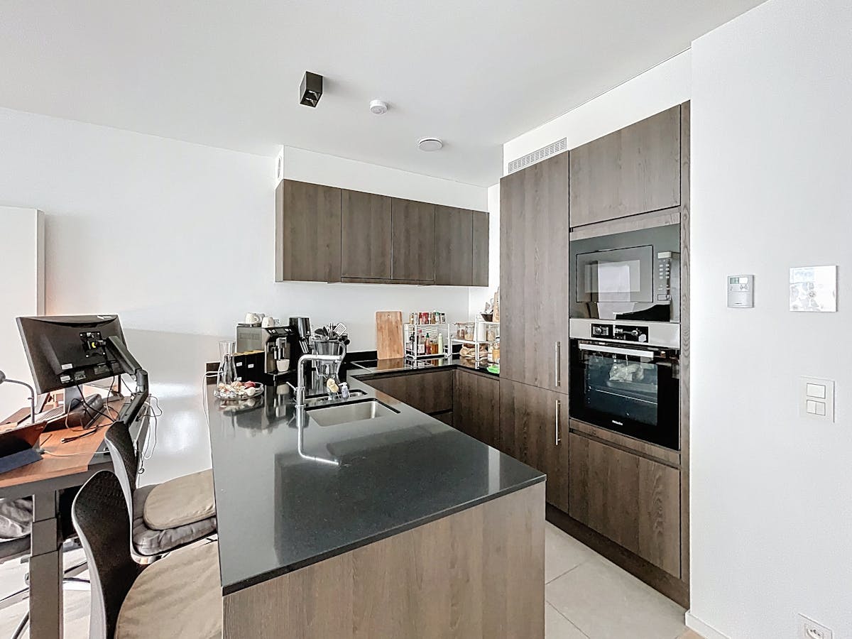 Kanaal - 2 slaapkamer appartement met parking te huur - foto 5