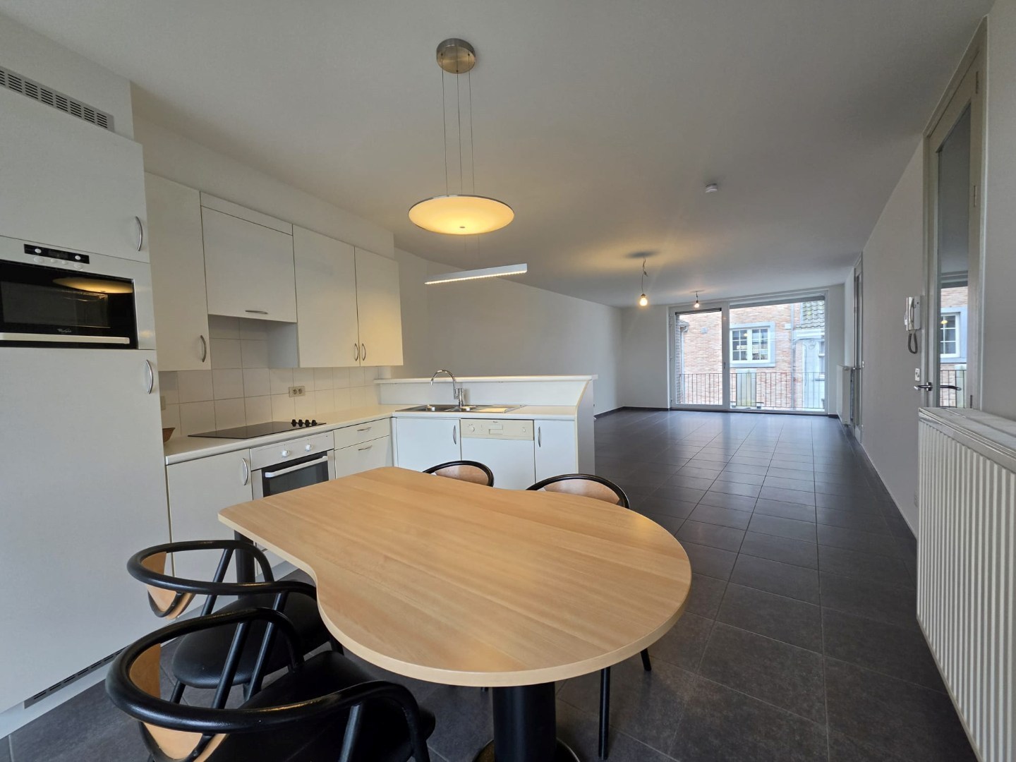 GEZELLIGE RIJWONING MET 3 SLPKS | KOER EN TERRAS - foto 4