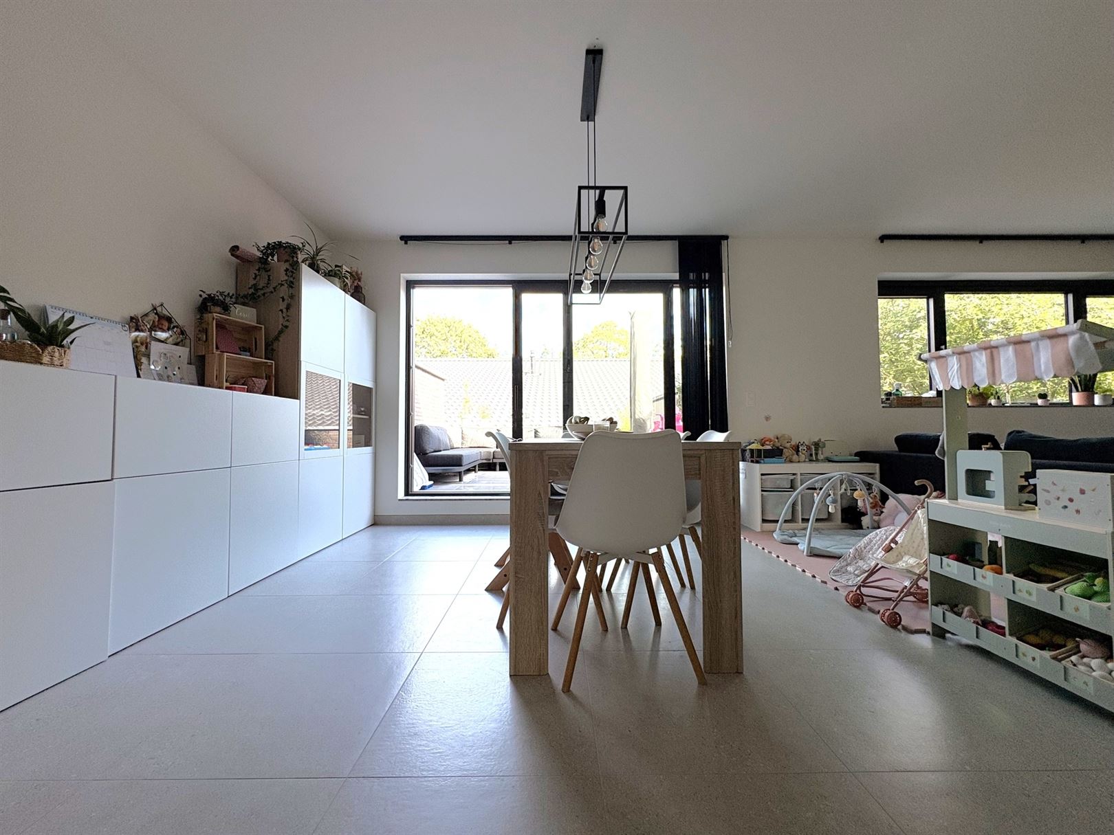 Nieuwbouw duplex-appartement met groot terras, autostaanplaats en fietsenstalplaats - foto 5