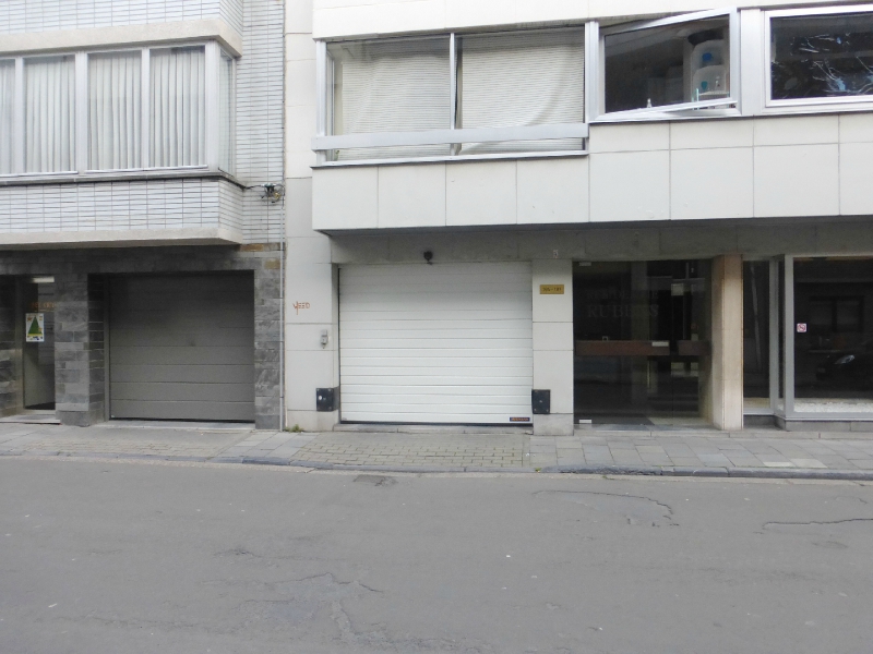 Dubbele autostaanplaats te huur Gent- Zuid! - photo 2