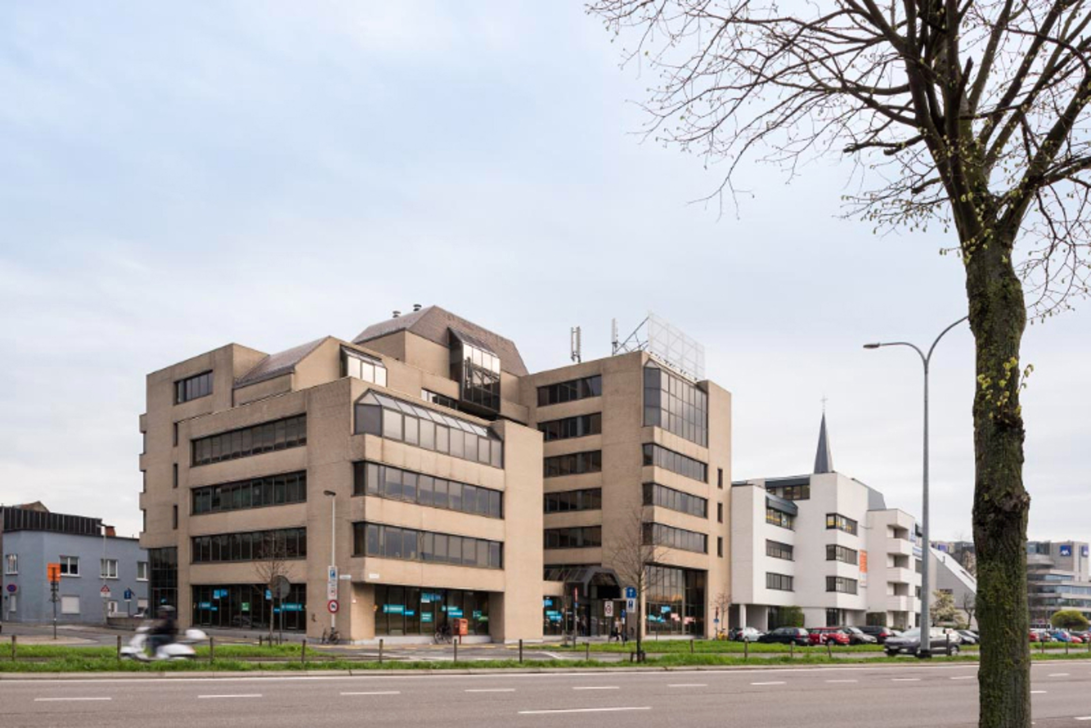 Commercial à louer à Berchem - photo 4