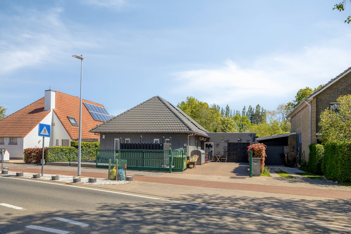 Alleenstaande woning met zongerichte tuin te koop in Dudzele - foto 4
