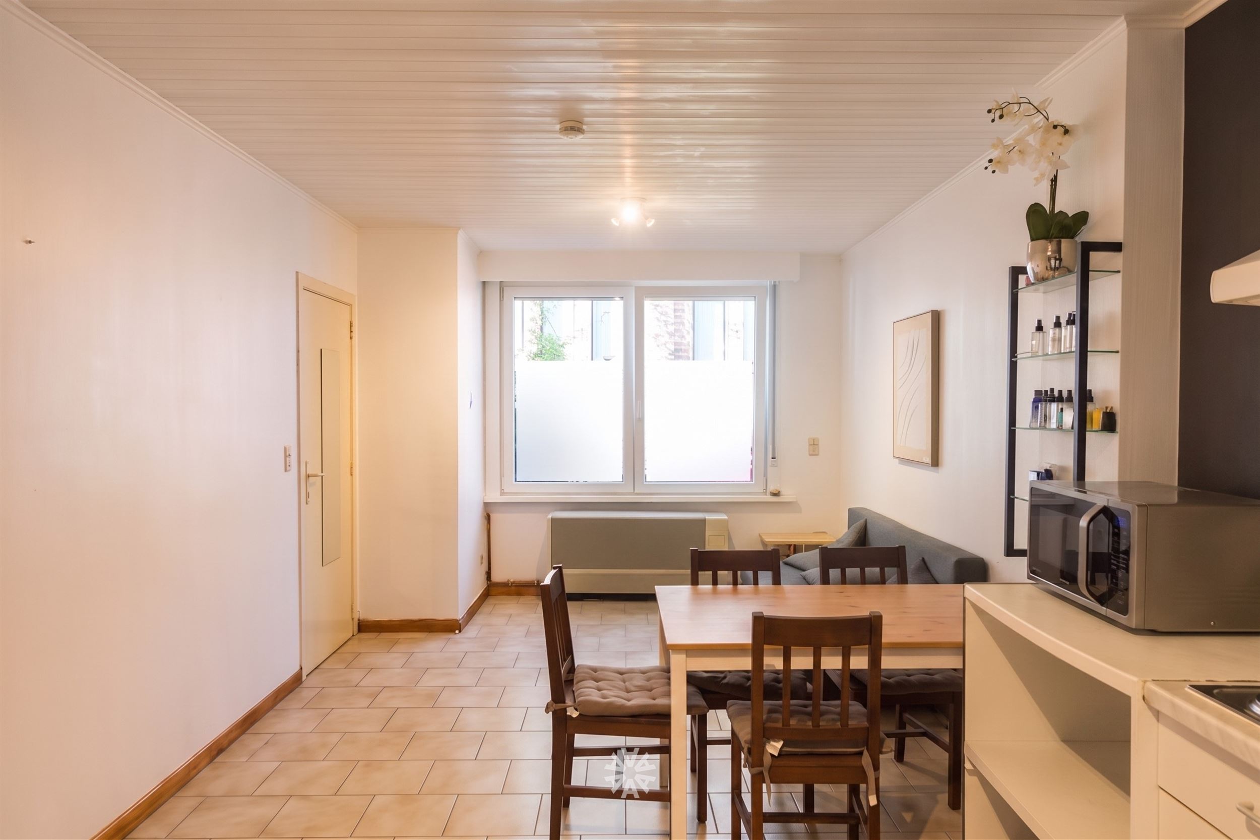 Tof gelijkvloers appartement te huur op gunstige locatie in Gent - foto 1