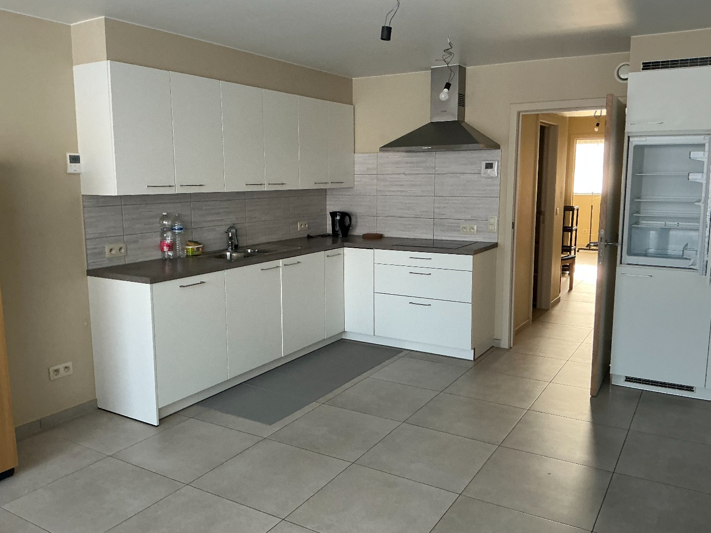 Nieuwbouwappartement met 2 slaapkamer op de Markt in Houthulst - foto 3