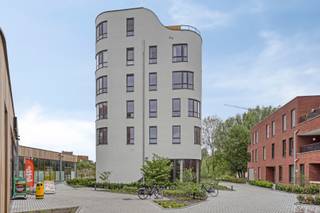 Op een strategische locatie binnen het nieuw ontwikkelde ParkView-project in Boom bieden we een casco horecaruimte van ca. 217 m² aan. Perfect...