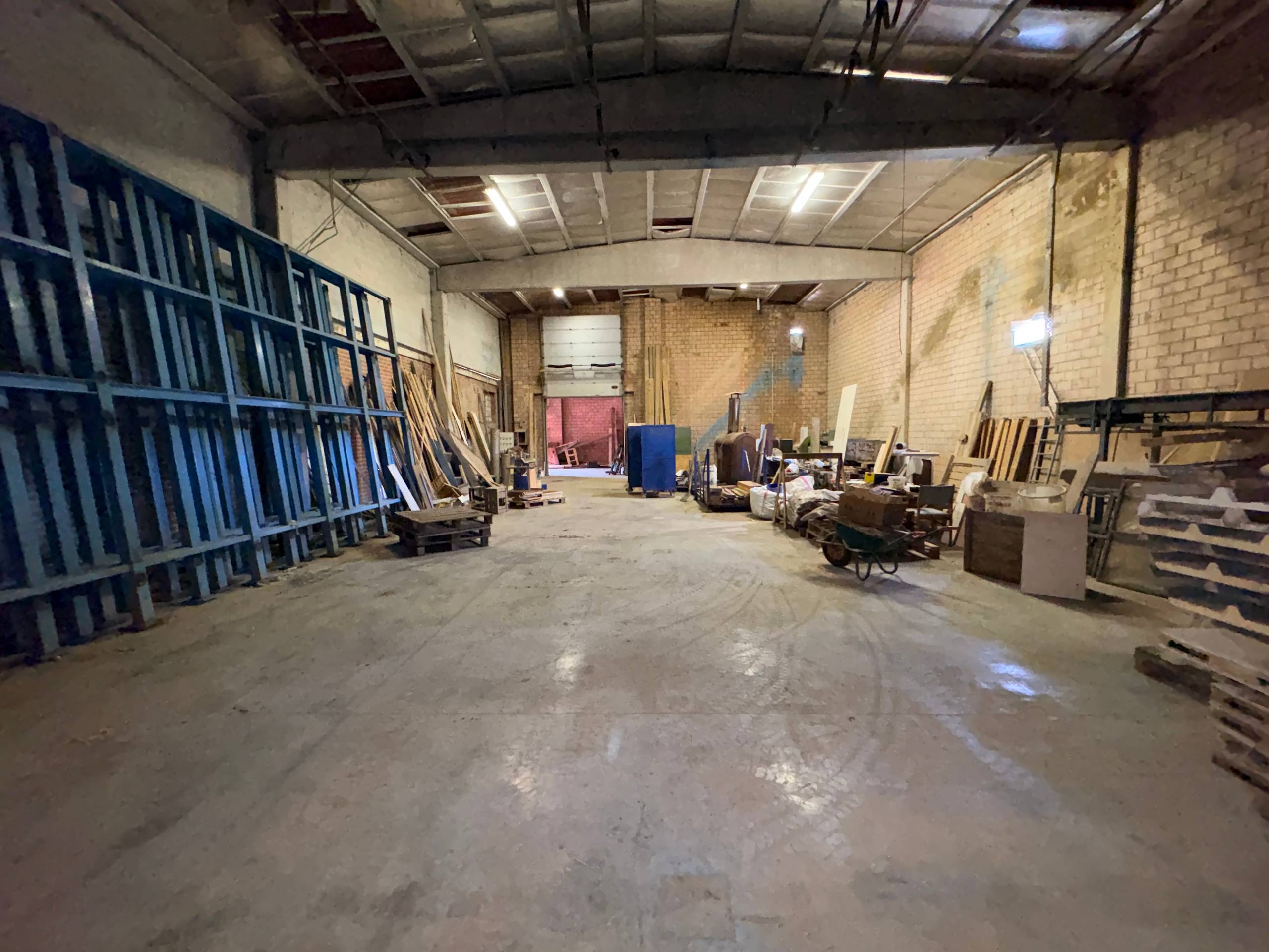 Loods van 667m² te koop. - foto 5