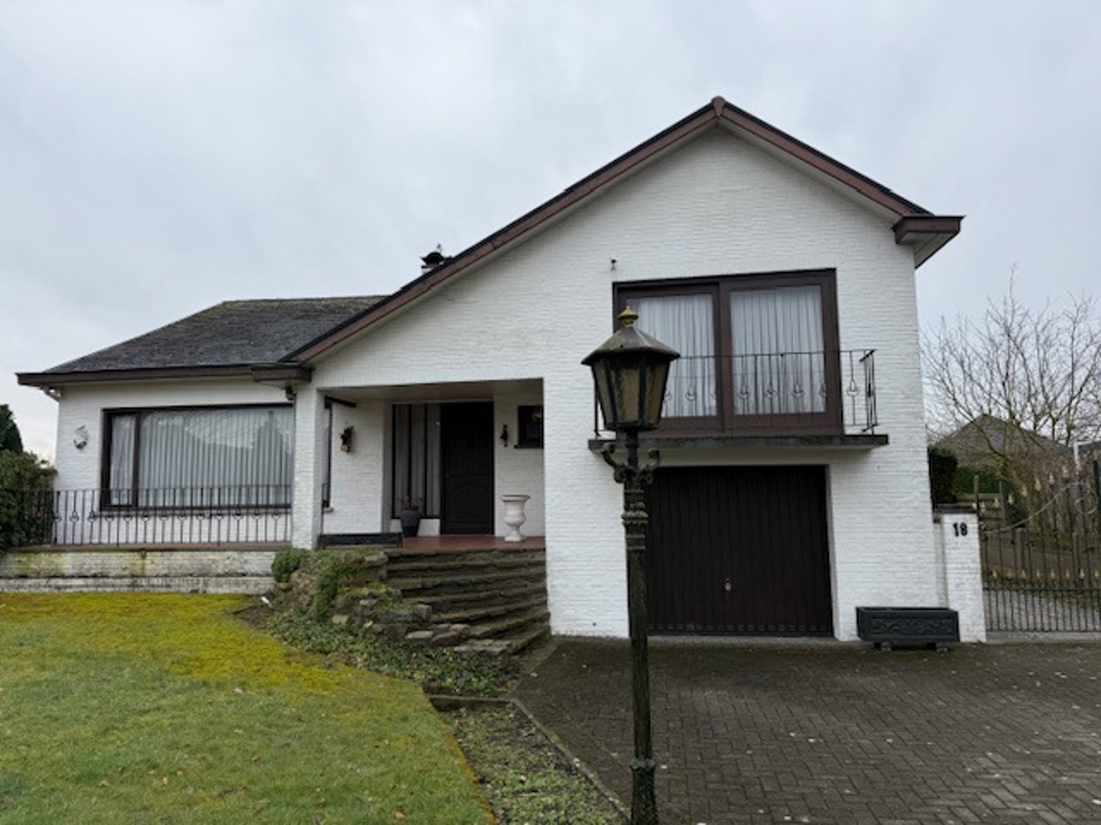 Huis te koop in Lommel met 3 slaapkamers - foto 1