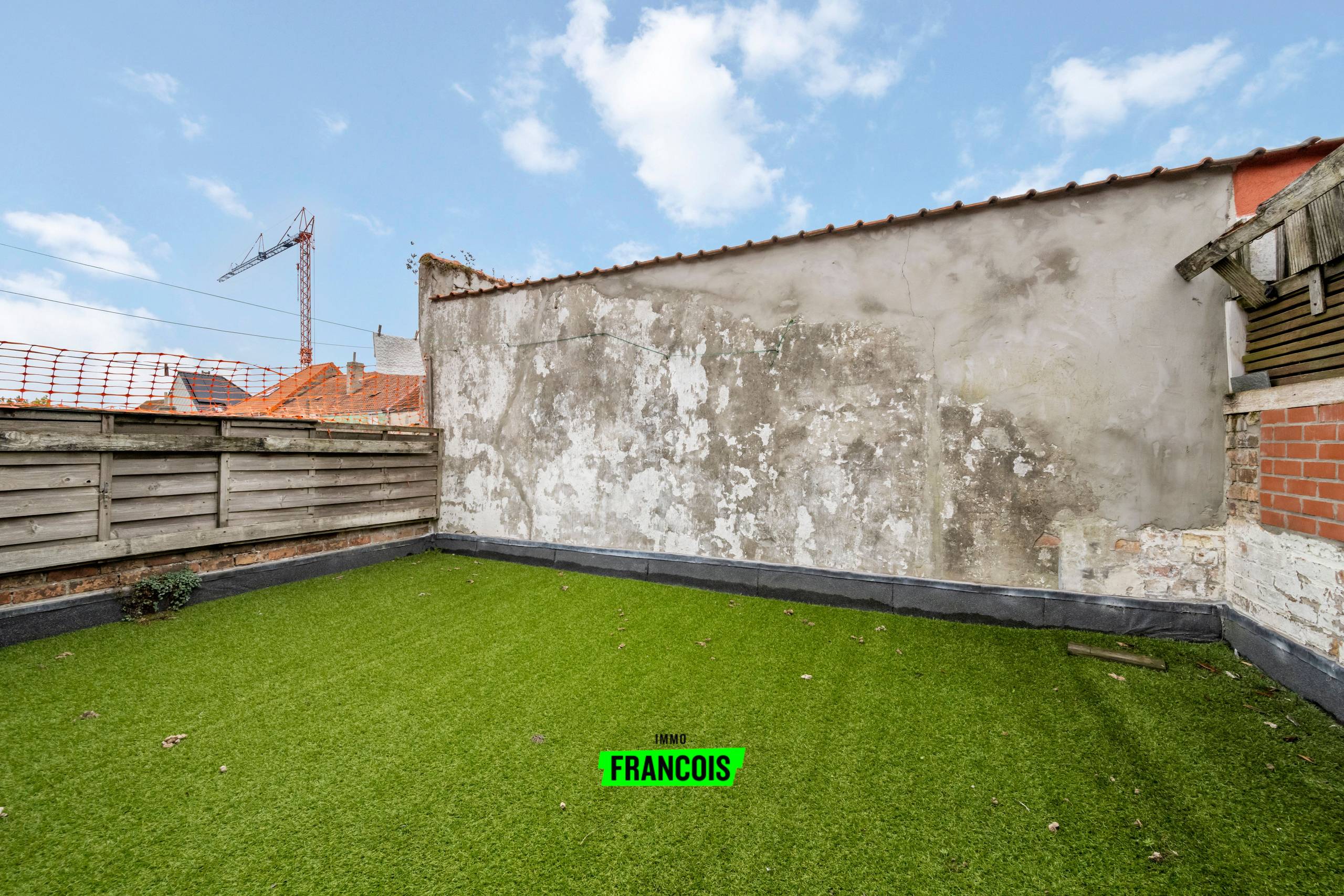 Te renoveren appartement op een gunstige locatie te Bredene! - foto 3