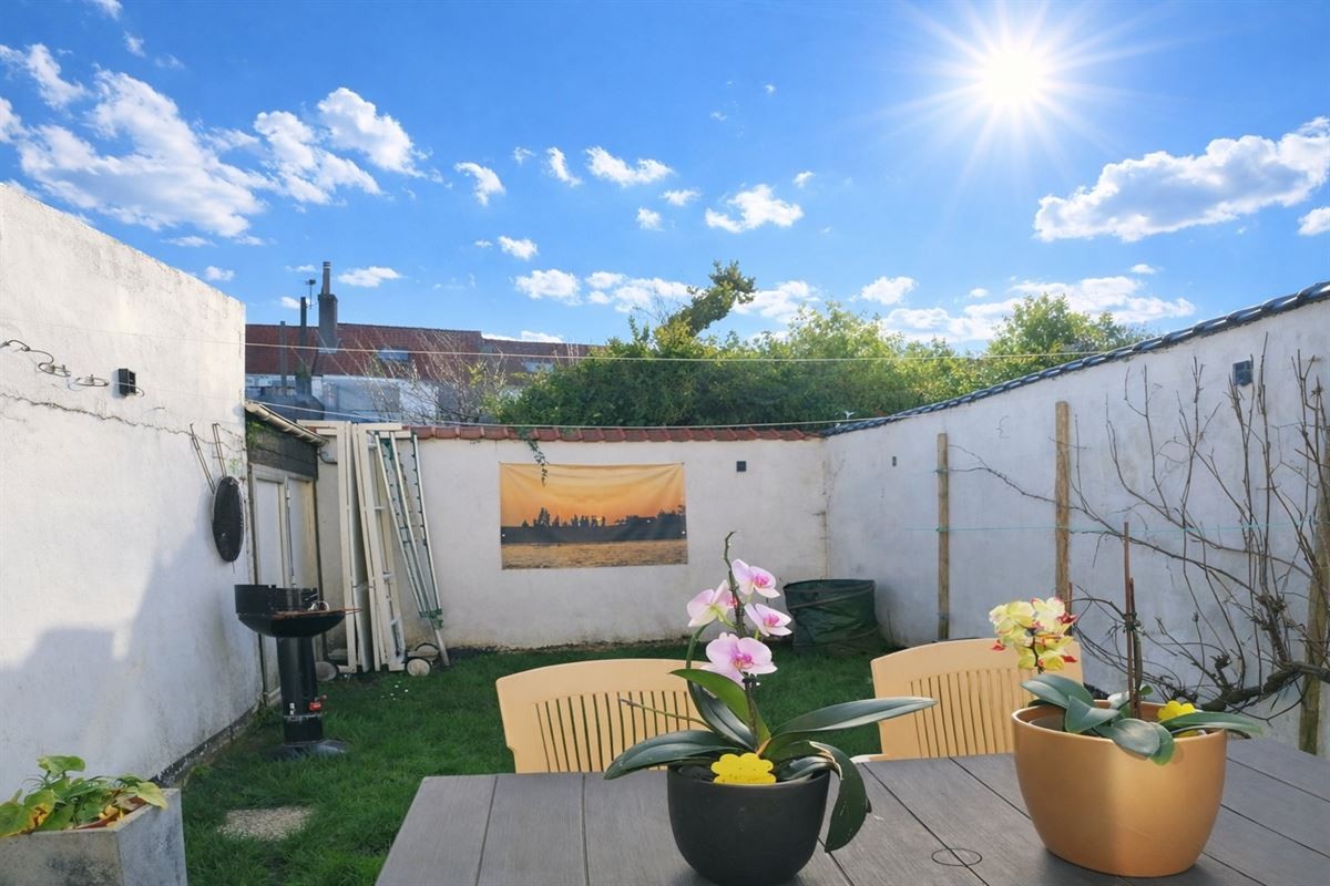 Instapklare gezinswoning met dubbele garage en zuidgerichte tuin nabij Oostende - foto 4