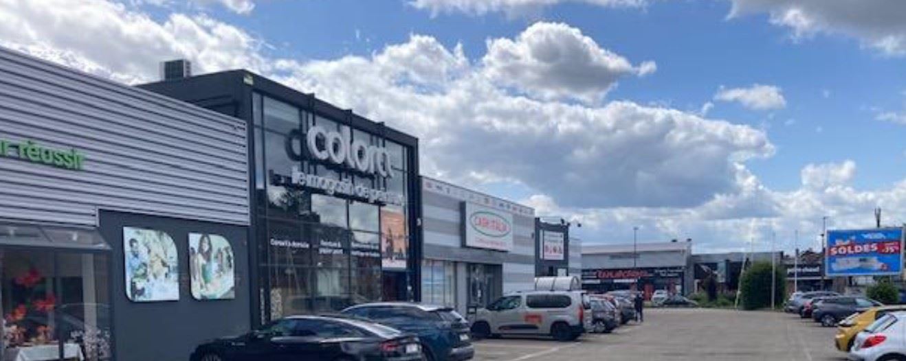 MODERNE BAANWINKEL MET PARKING - foto 2