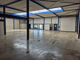 Commercial à louer à Oudsbergen