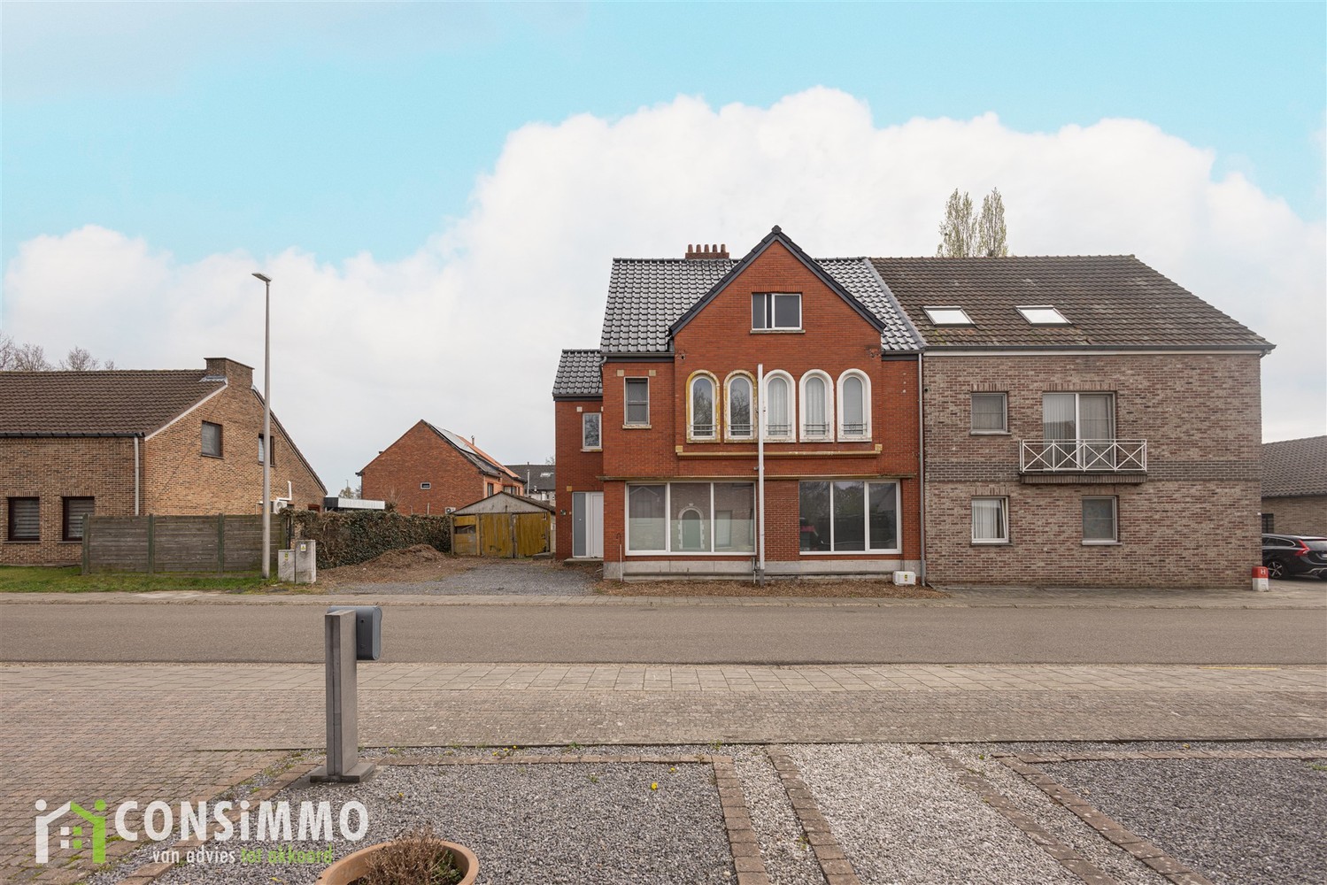 House for sale in Genk with 6 bedrooms - photo 2