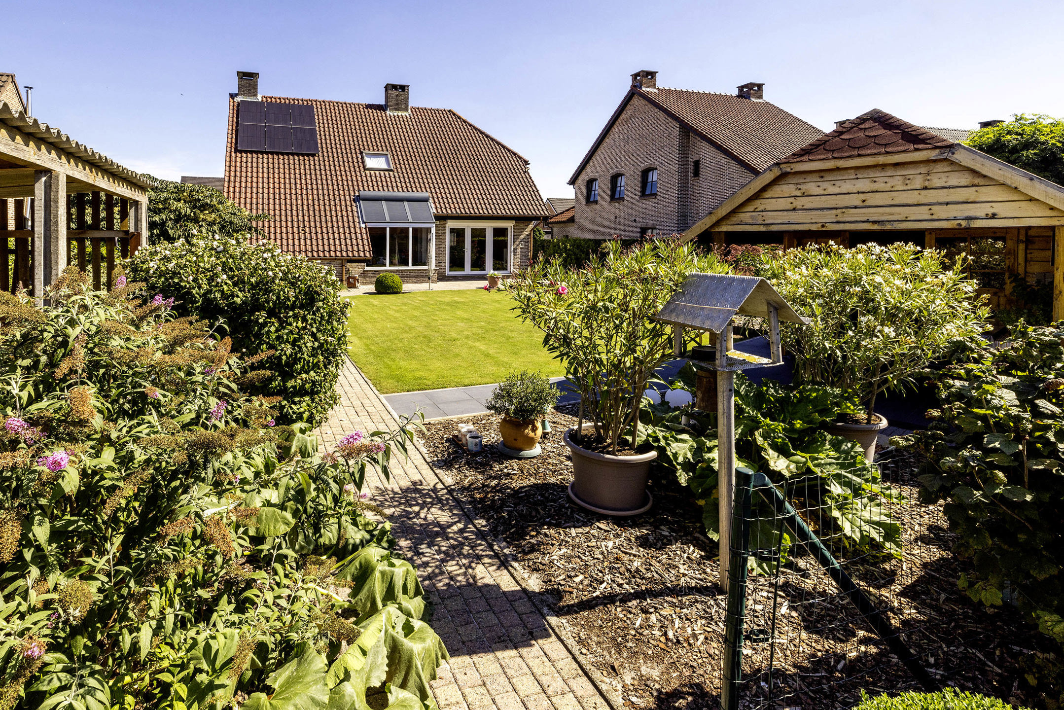 Instapklare, rustig gelegen woning op perceel van 756 m²! - foto 5