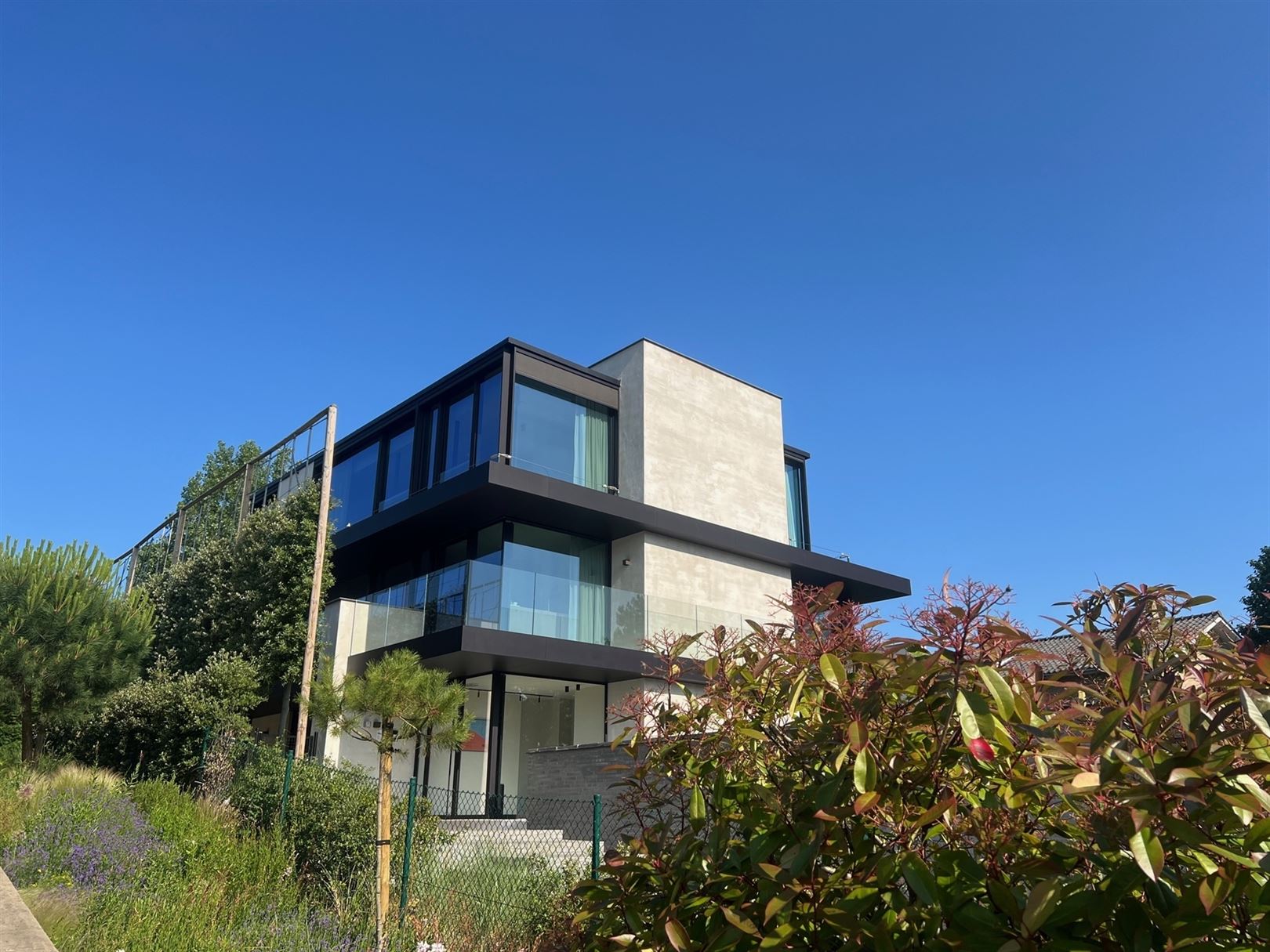 Splinternieuwe penthouse met grote terrassen in topgebouw - foto 4