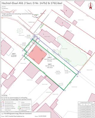 Bent u opzoek naar een aangename bouwgrond in Eksel?<br /><br />Ontdek deze bouwgrond van 13a21ca gelegen in een zeer rustige straat, vlakbij het centrum. <br /><br />De bouwgrond is gelegen in een quasi doodlopende straat. Hier is een rustige woonwijk, doch ligt deze op slechts 10 minuutjes wandelen van het centrum van Eksel. Een basissschool, winkel, horecaketens en openbaar vervoer liggen binnen handbereik. <br /><br />Bouwen mag volgens de verkavelingsvoorschriften die zijn opgesteld. Deze kunnen opgevraagd worden door eenvoudig contact met ons op te nemen.<br /><br />Belangrijkste richtlijnen:<br />- Eén gezinswoning in open bebouwing<br />- Gelijkvloers max. 15m diep<br />- Verdiep max. 10m diep<br />- Maximaal 2 bouwlagen onder kroonlijsthoogte<br />- Vrijstaand bijgebouw max. 50m²<br /><br />Heeft u interesse in deze grond of wenst u meer informatie over de bouwvoorschriften? <br />Bel of mail ons op 011 64 55 00 of info@vastgoedfransen.be.