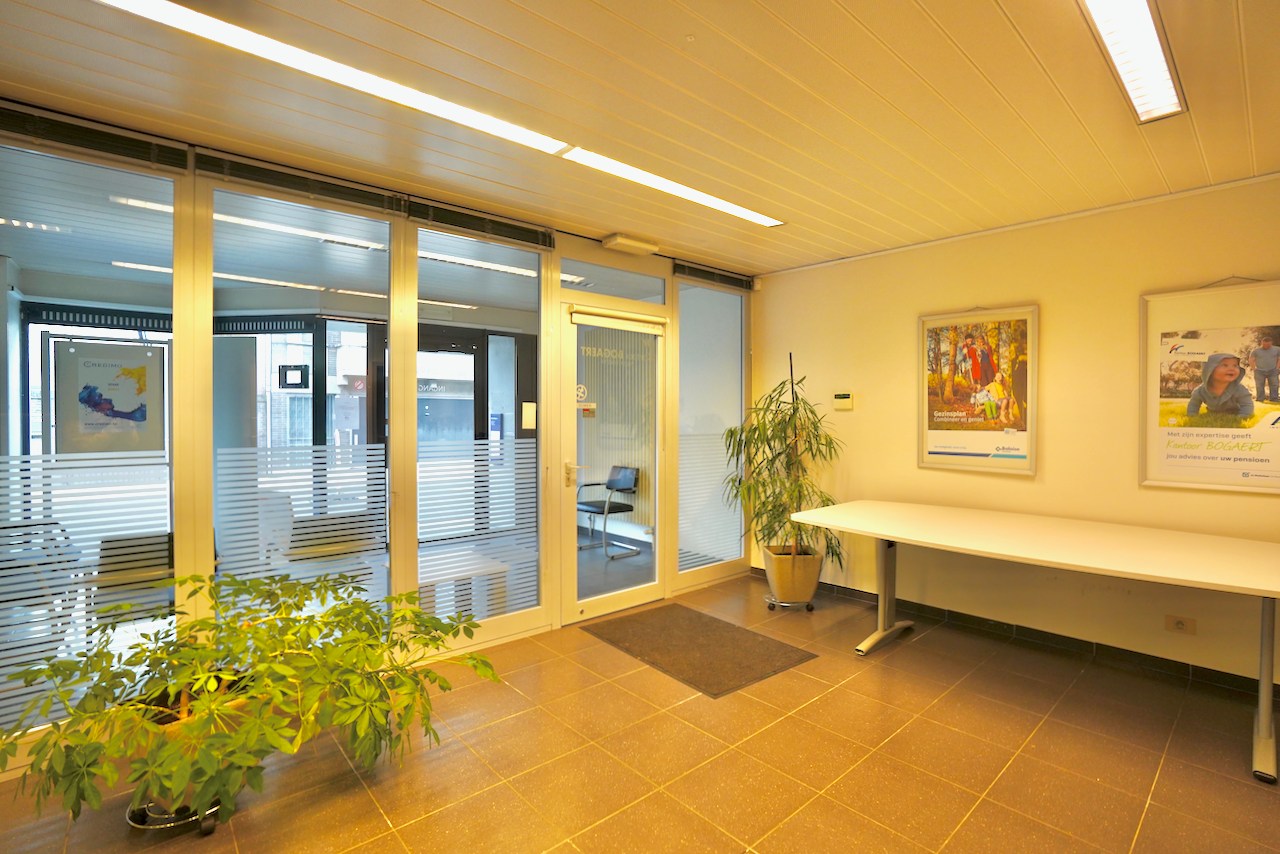 Commercial for rent in Oosteeklo - photo 5