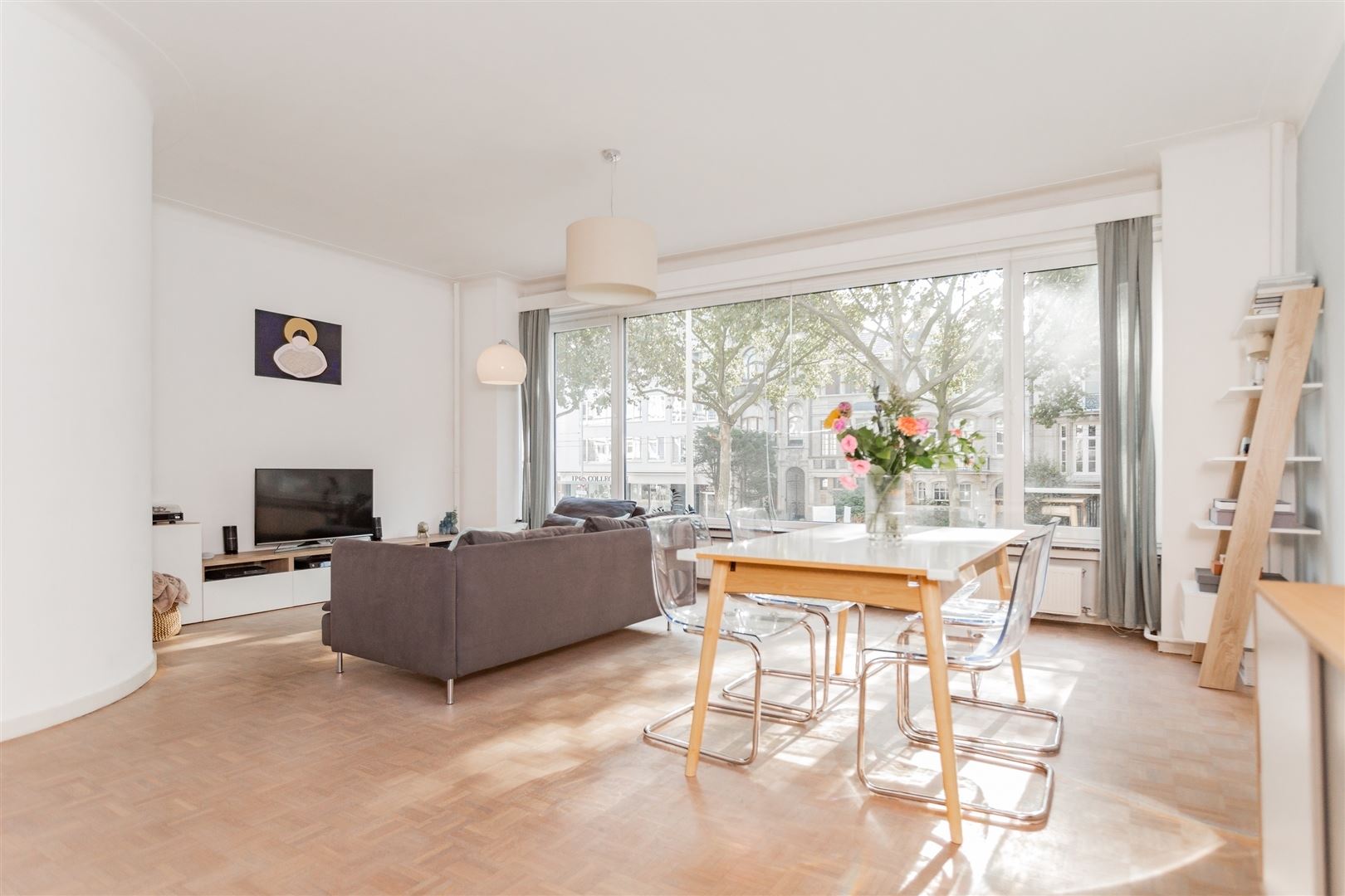 Modern appartement met 3 slaapkamers - foto 2