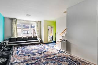 MOMENTEEL VERHUURDBent u op zoek naar een appartement dat aanvoelt als een volwaardige woning? Dan is deze charmante duplex absoluut een bezoek...