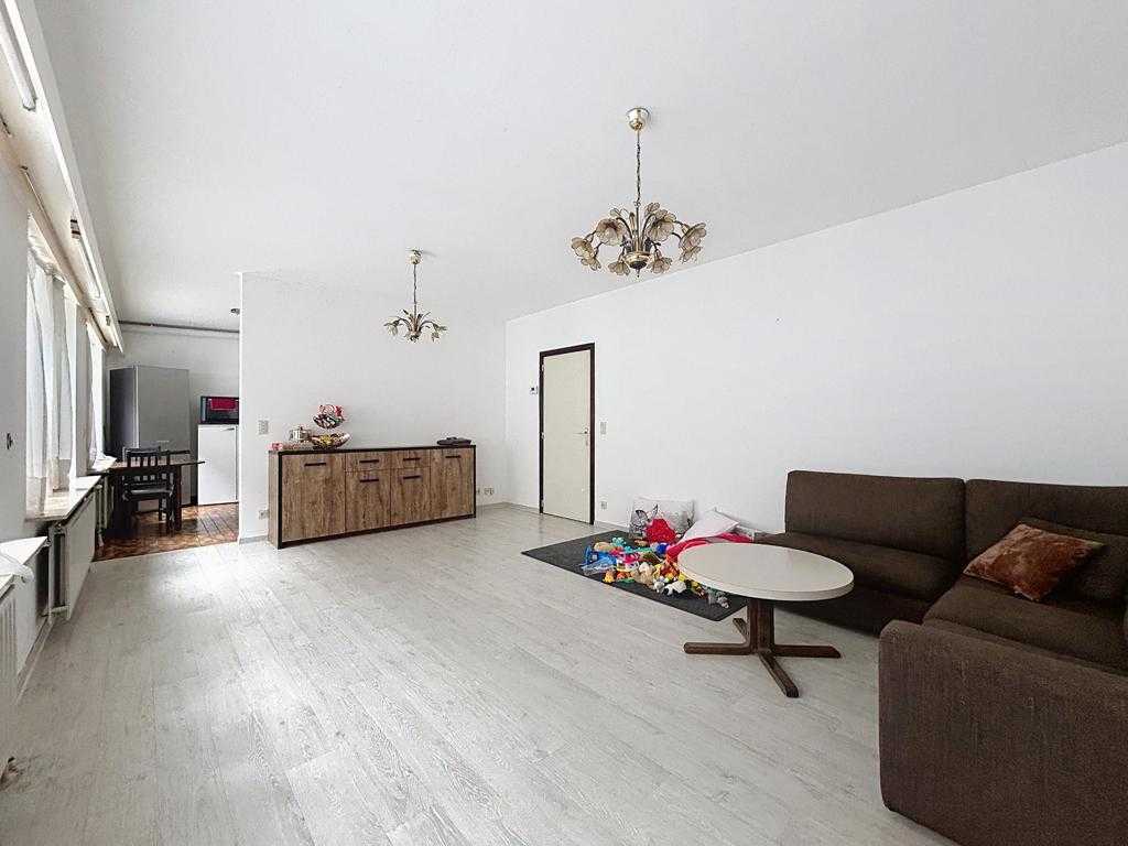 House for sale in Kortrijk with 8 bedrooms - photo 4