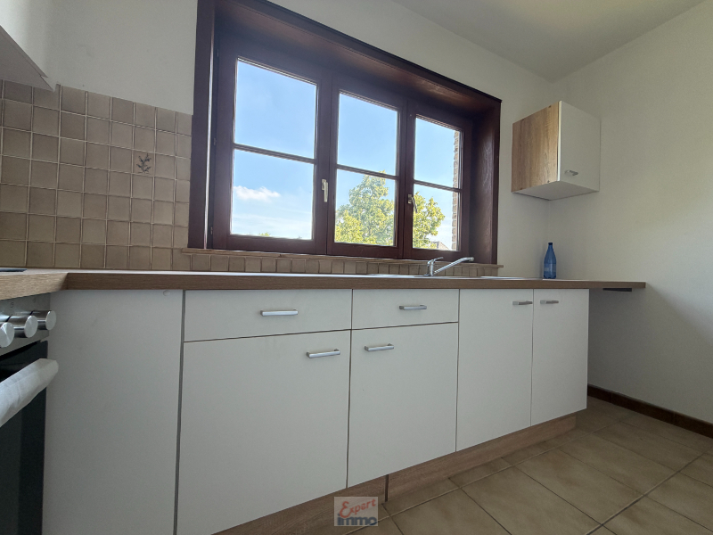 Heel gezellig, lichtrijk, ruim (90 m²) EN goed geïsoleerd appartement met 2 slaapkamers en 2 terrassen. - foto 4