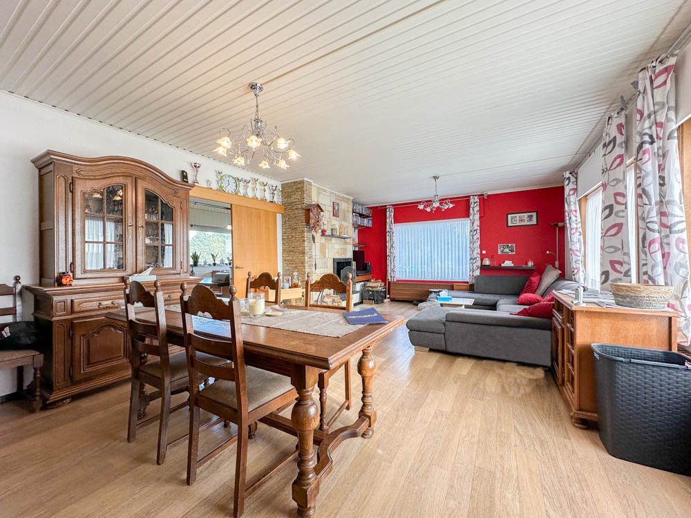 Te koop, te renoveren gezinswoning met ruime tuin op landelijke ligging te Otegem (Zwevegem) - foto 5