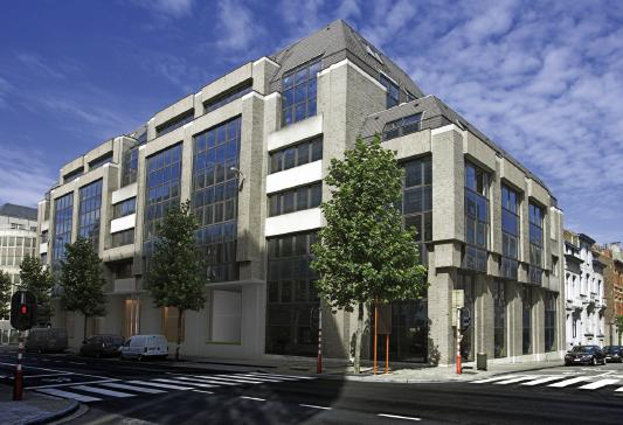 Volledeig gerenoveerde kantoren - foto 1