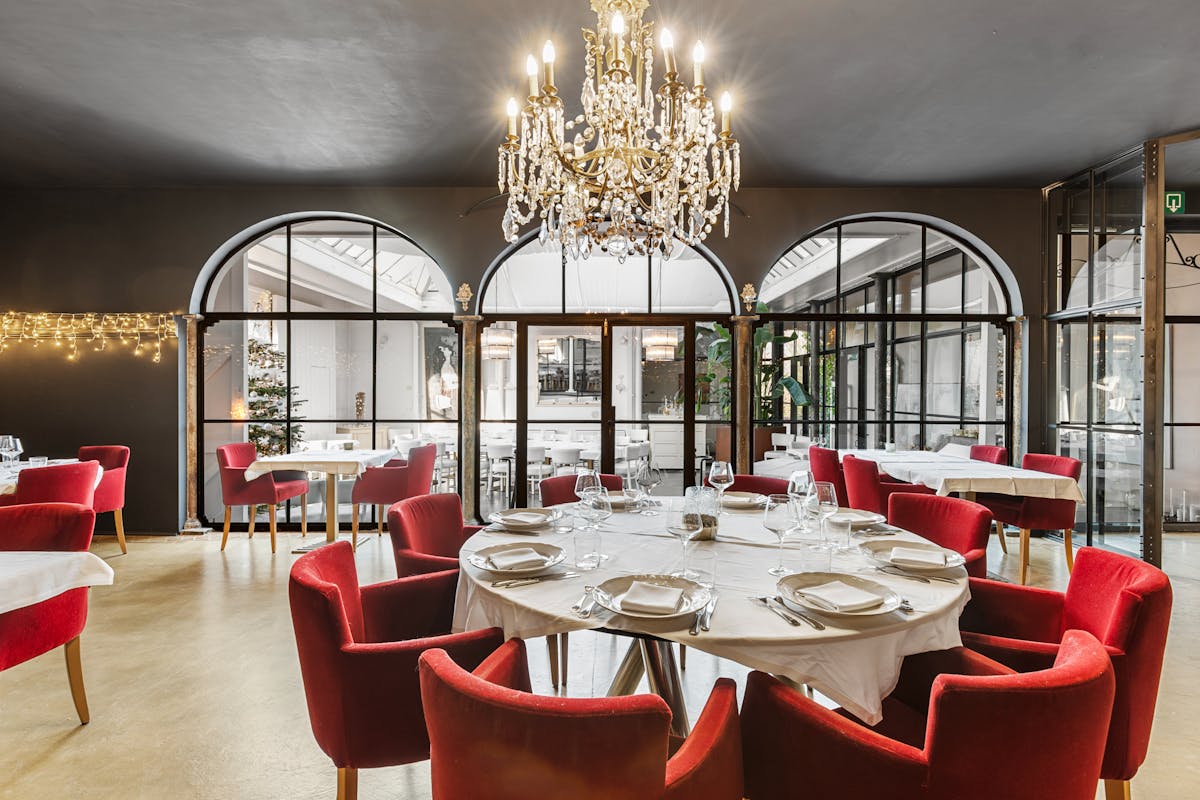 Villa luxueuse avec piscine et espace commercial à Beverst - photo 3