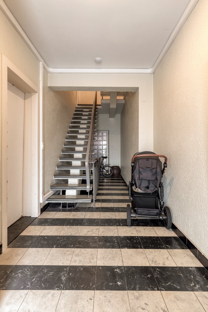 GEZELLIG 2 SLPK APP. MET ZONNIG TERRAS (18 m²) IN OPKOMENDE BUURT - foto 2