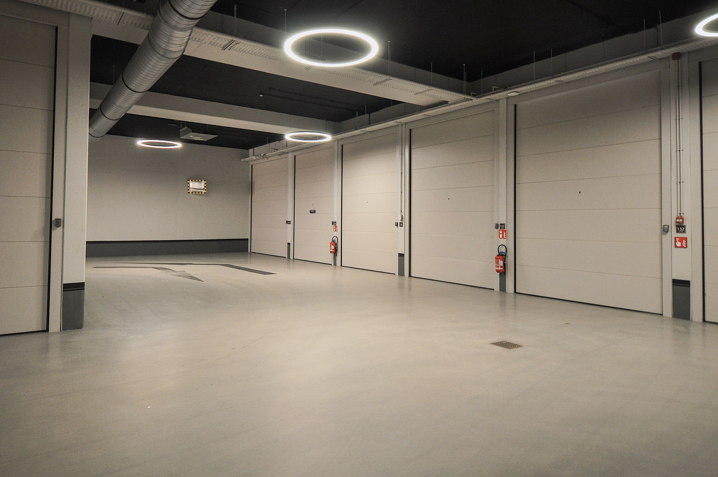 Très grand garage d'environ 23 m² situé au Zoute. - photo 5