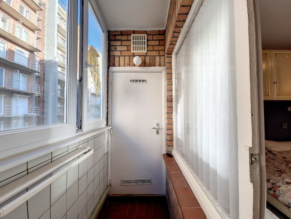 Gezellig 1-slaapkamerappartement met potentieel in Raversijde - foto 3