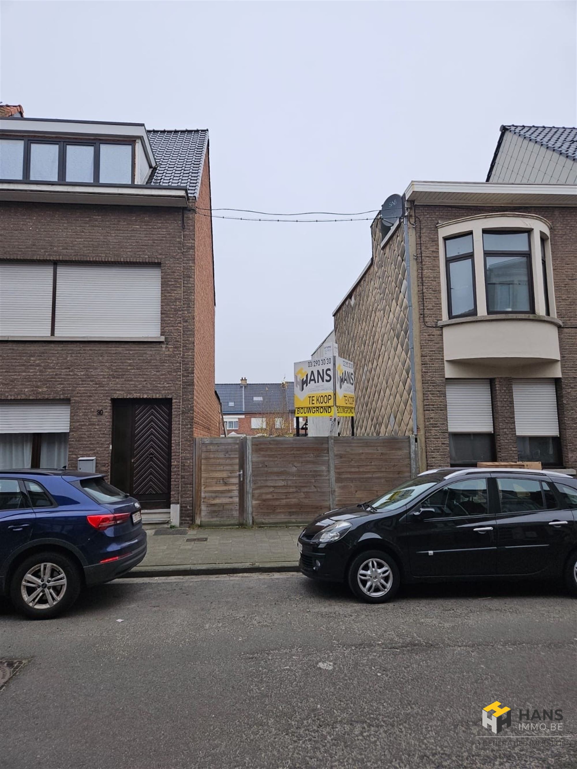 Centraal en rustig gelegen bouwgrond van 181 m² in de Moretusstraat te Hoboken - foto 1