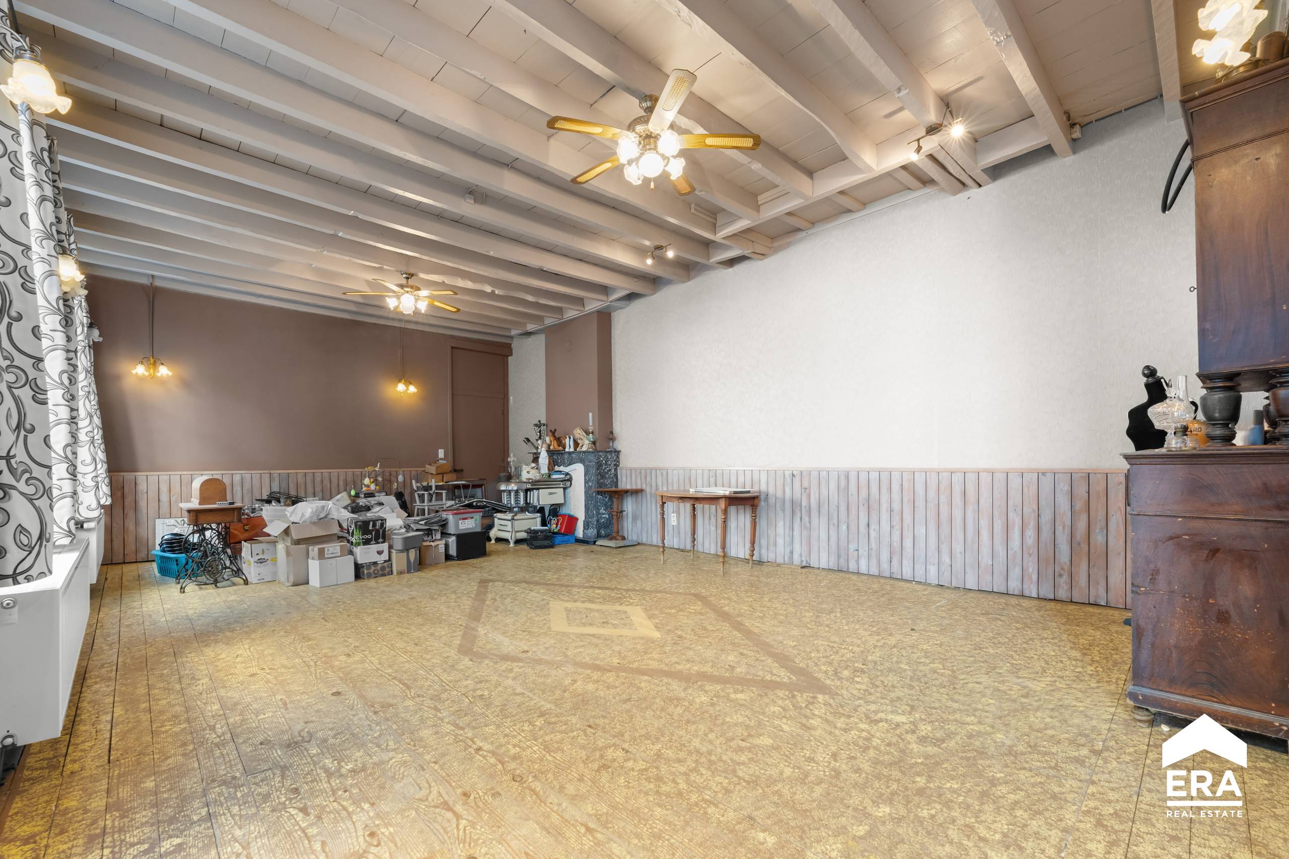 Veelzijdige woning met karakter en bijgebouwen - foto 4