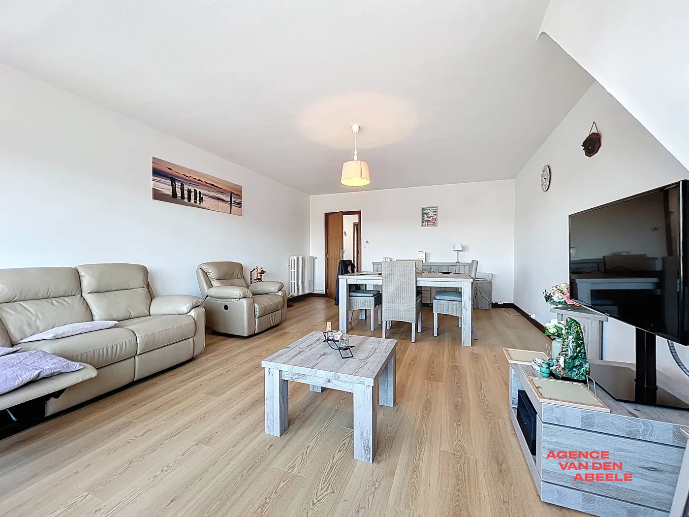 Instapklaar appartement met 2 slaapkamers en terras  - foto 3