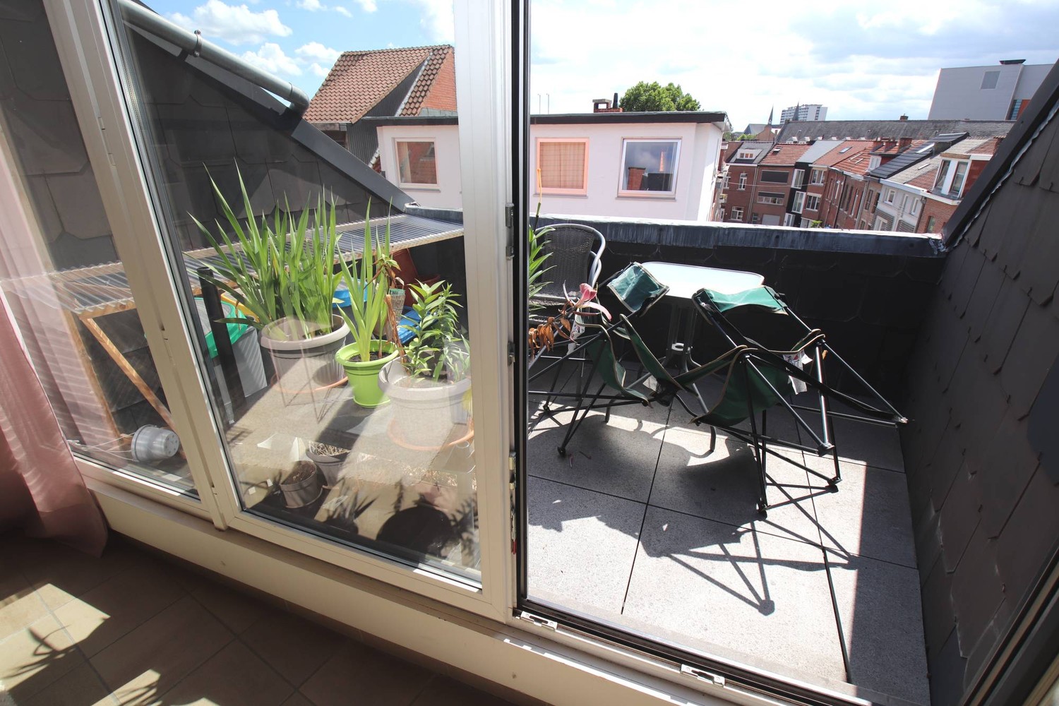 Ruime flat met 2 terrassen - photo 4