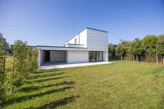 Vous recherchez une maison neuve, moderne et économe en énergie, prête à emménager, idéalement située à Middelkerke ? Cette maison individuelle...