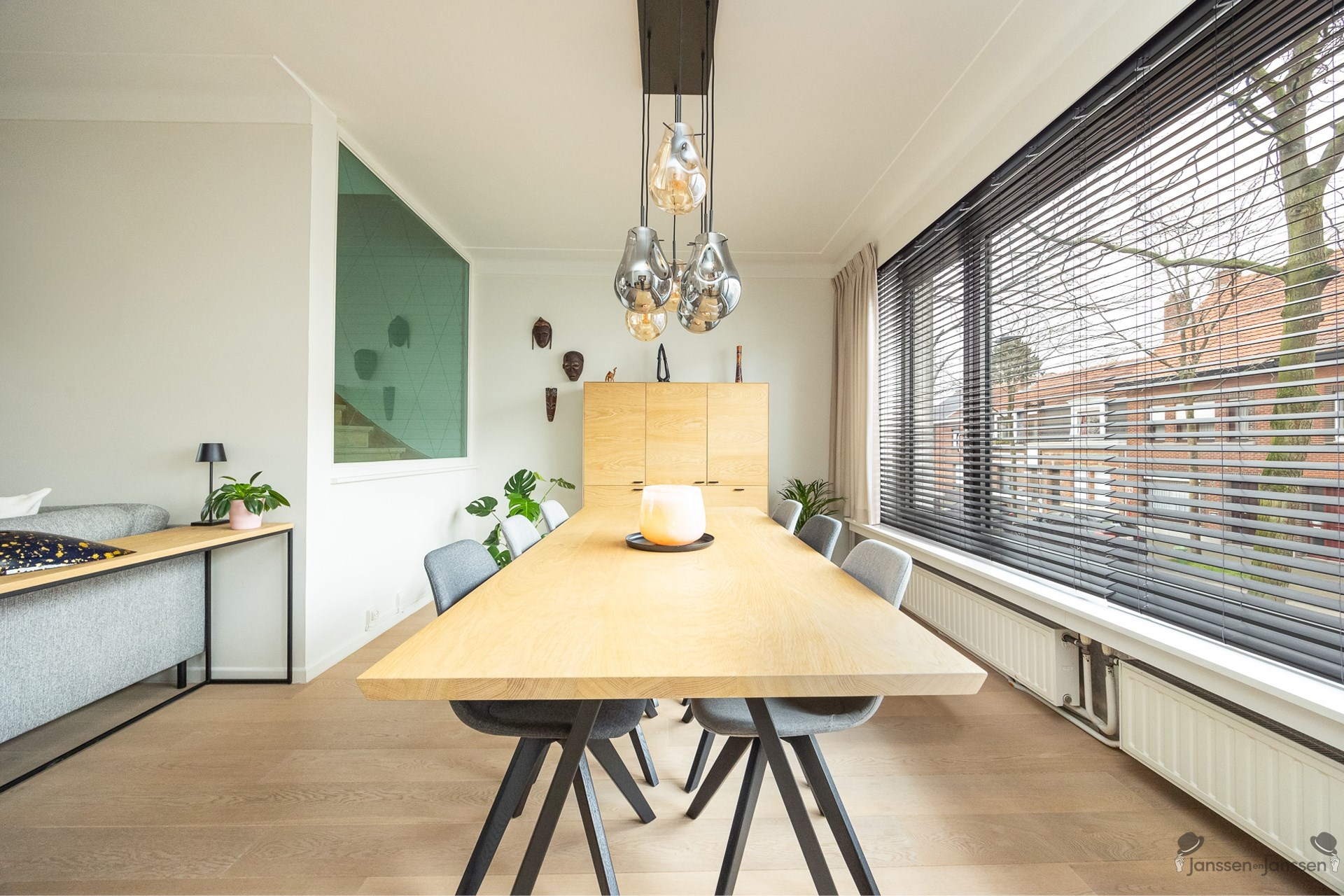 Gezellige woning met 3 slaapkamers en tuin in centrum Brasschaat - foto 3