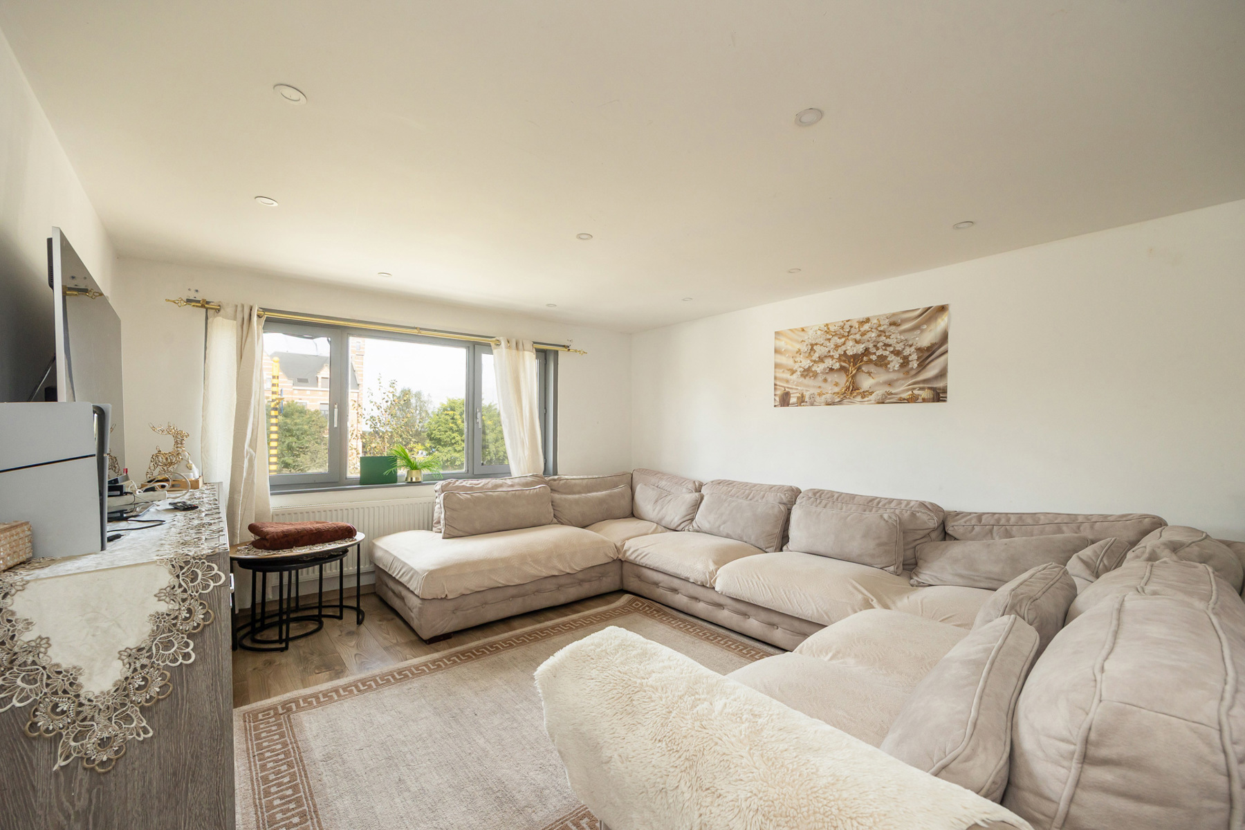 In de dorpskern gelegen opbrengsteigendom: handelspand met bovenliggend appartement! - foto 4