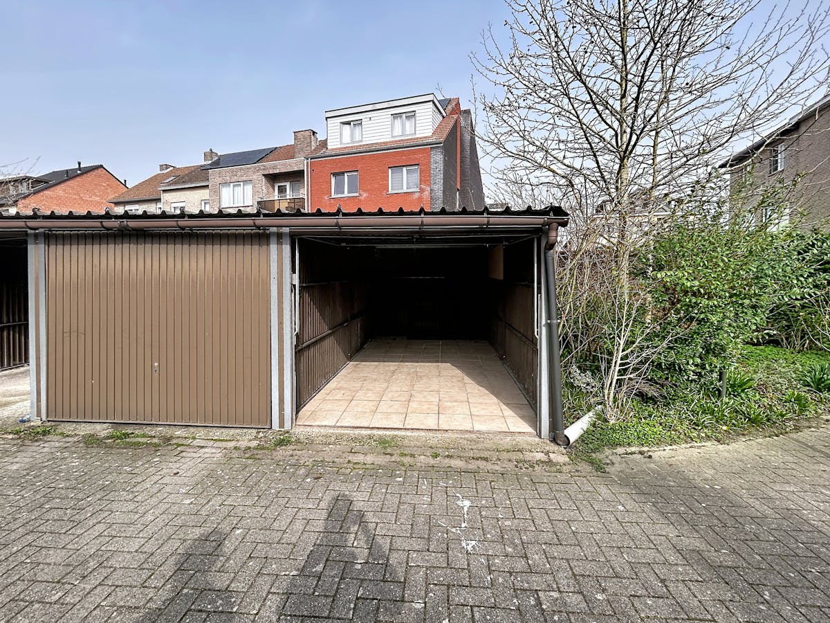 Gesloten garagebox te huur - foto 2