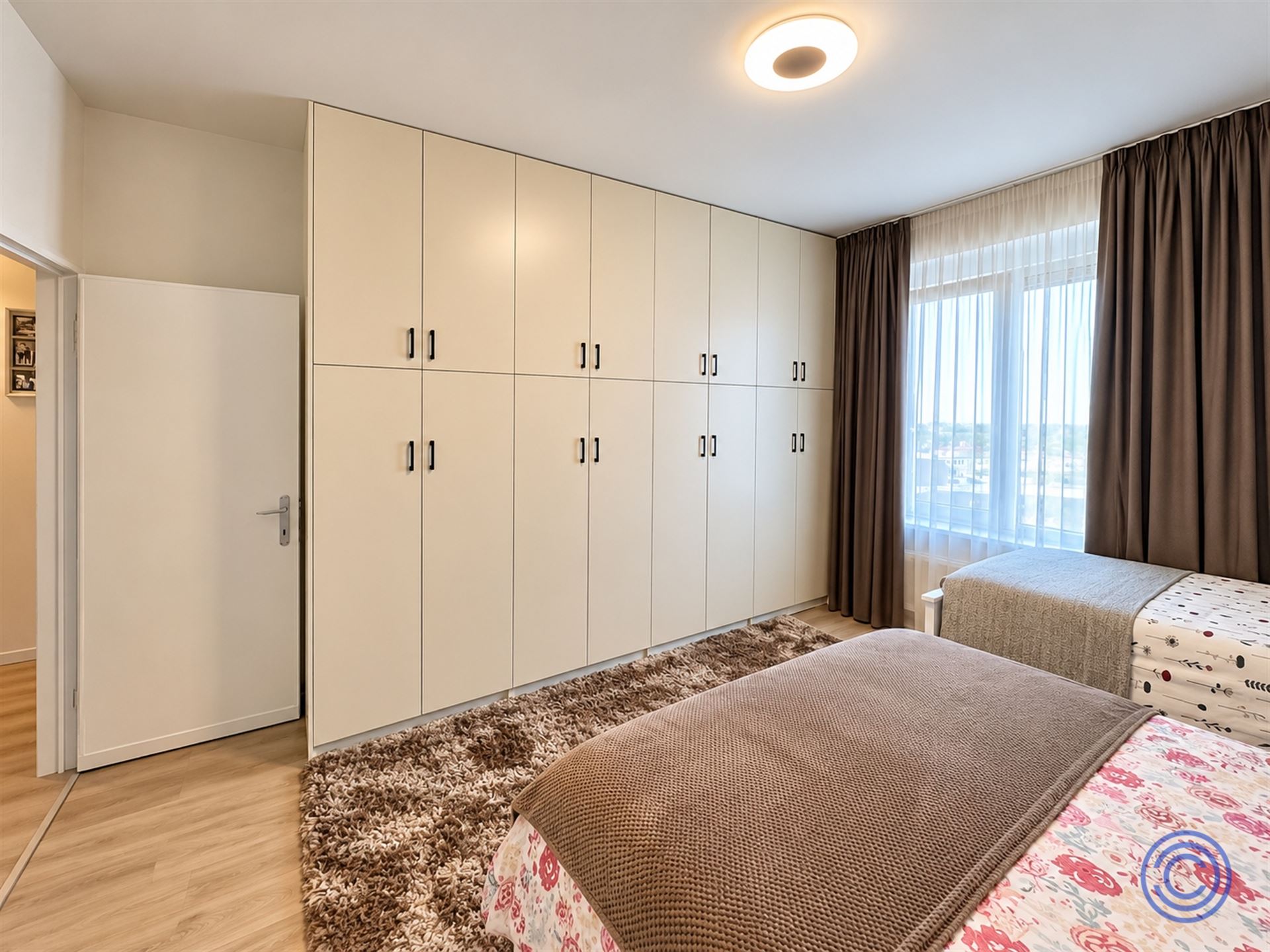 Ruim instapklaar 2-slpk appartement incl. autostaanplaats - foto 5
